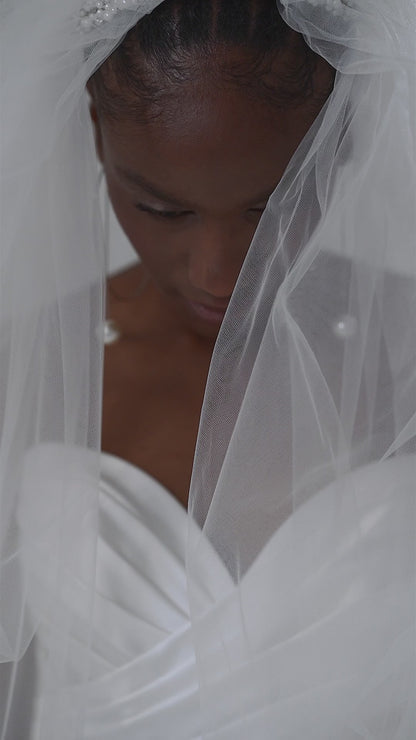 Stretch satin mermaid wedding dress with ruched sweetheart bodice and removable tulle skirt – video