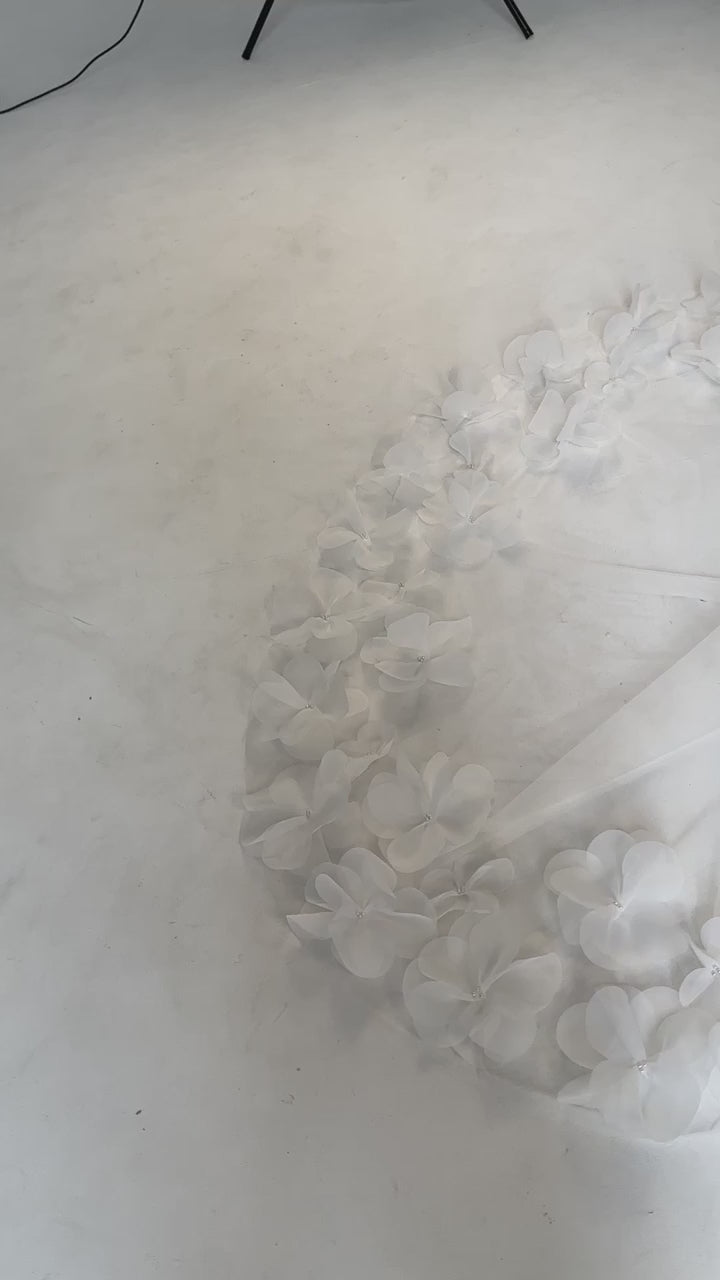 Two-Layer Veil with 3D Flower Buds and Pearls - video