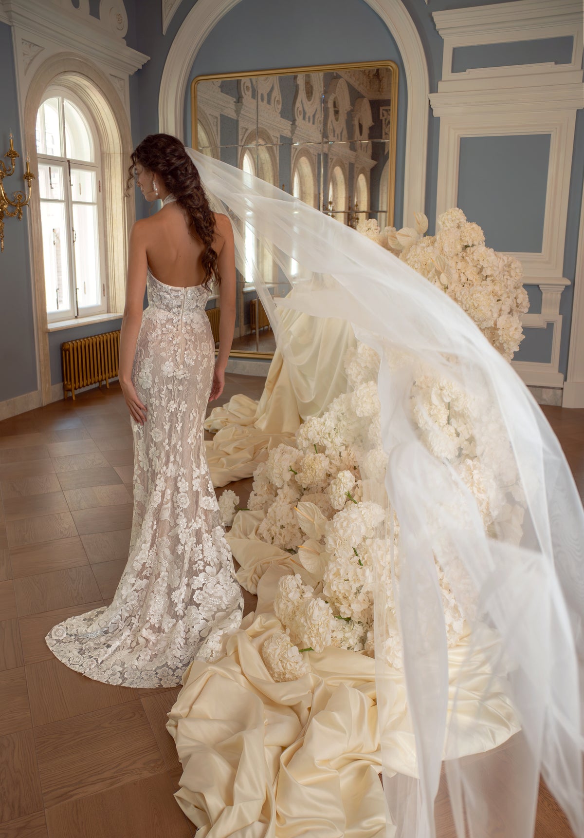 Lace Mermaid Wedding Dress with Halter Neck, Floral Peplum and Veil